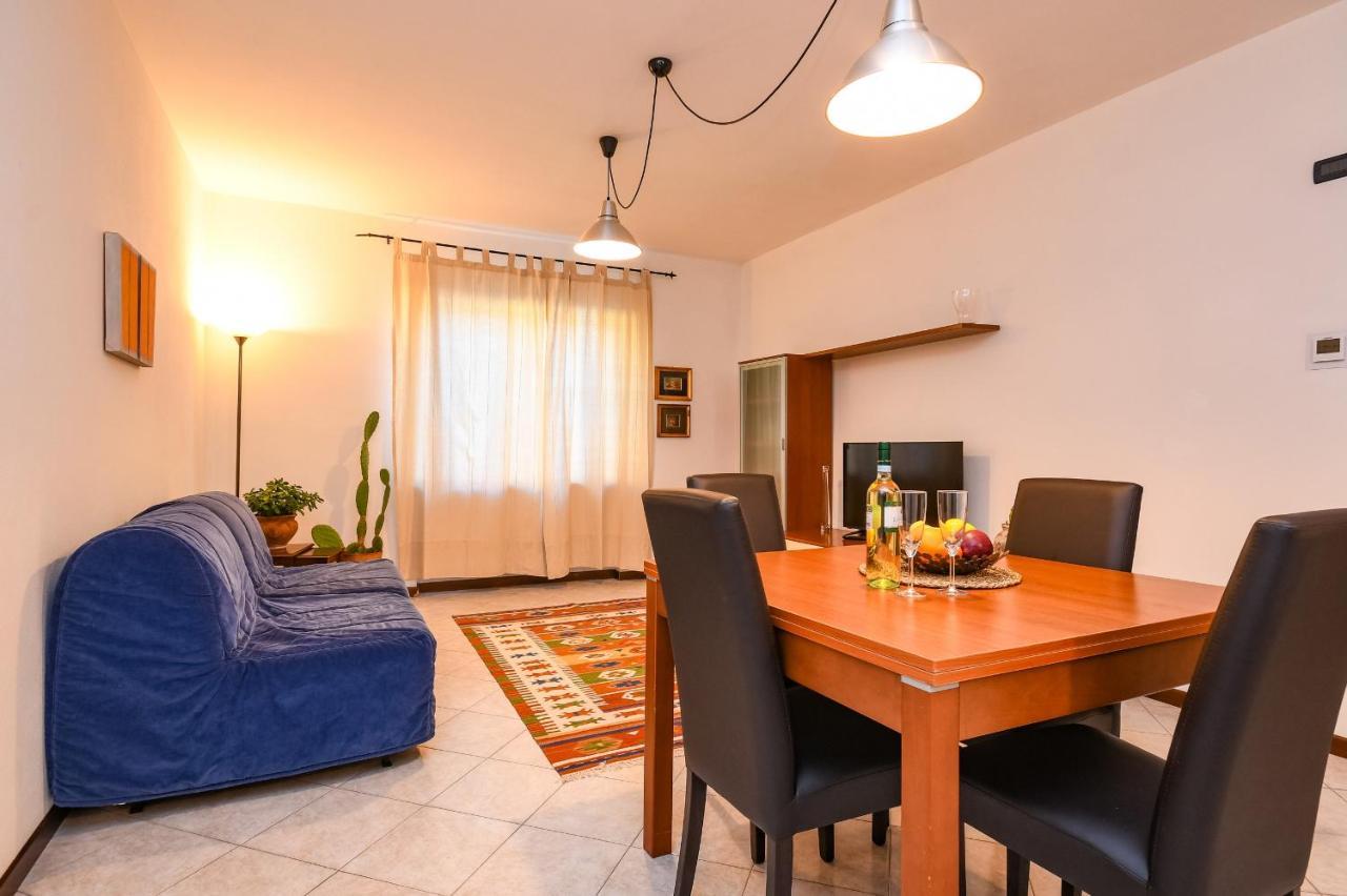 Desenzanoloft Yellow Apartment 데센자노델가르다 외부 사진