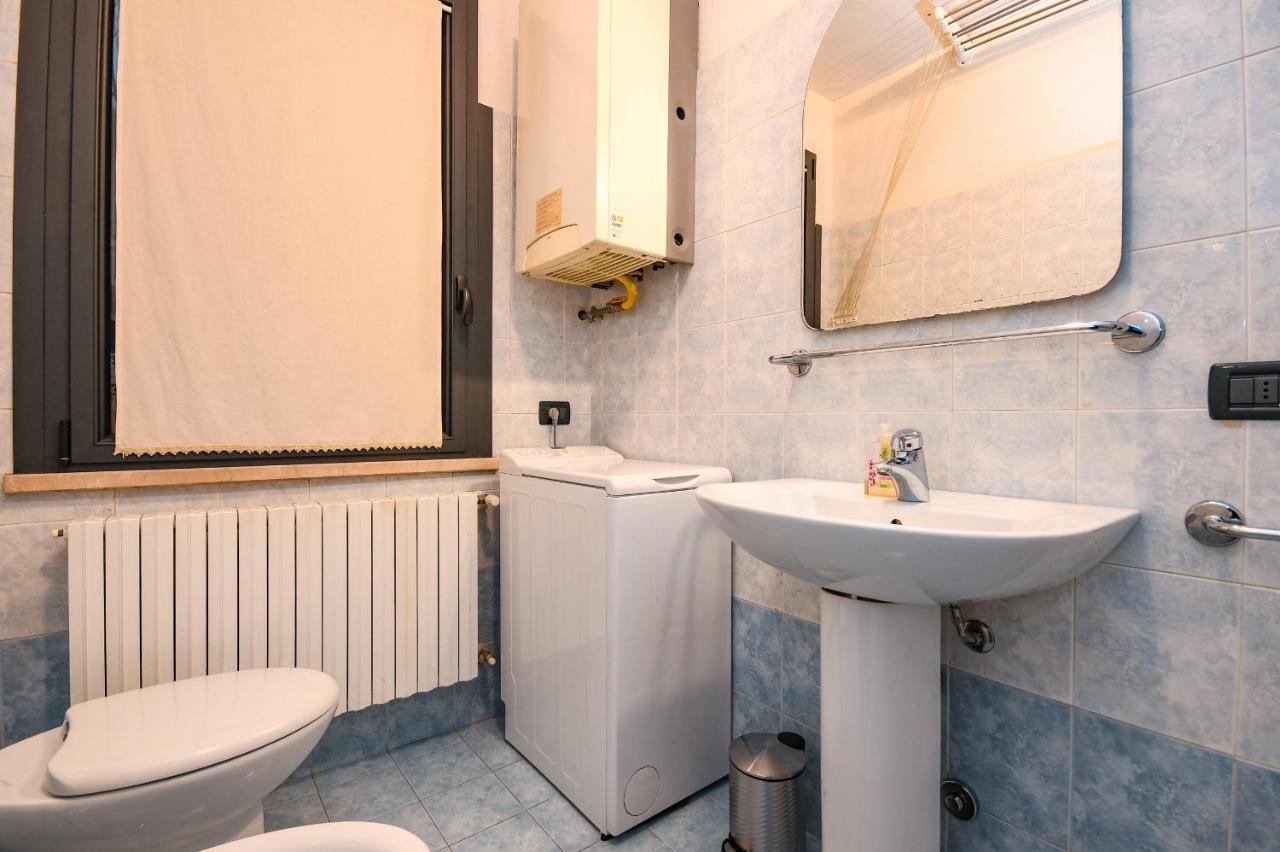 Desenzanoloft Yellow Apartment 데센자노델가르다 외부 사진